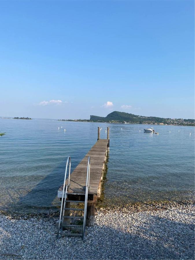 Casa Vacanze Gardiolina San Felice del Benaco Exterior foto