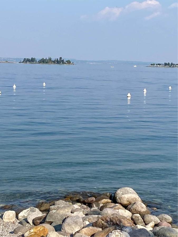 Casa Vacanze Gardiolina San Felice del Benaco Exterior foto